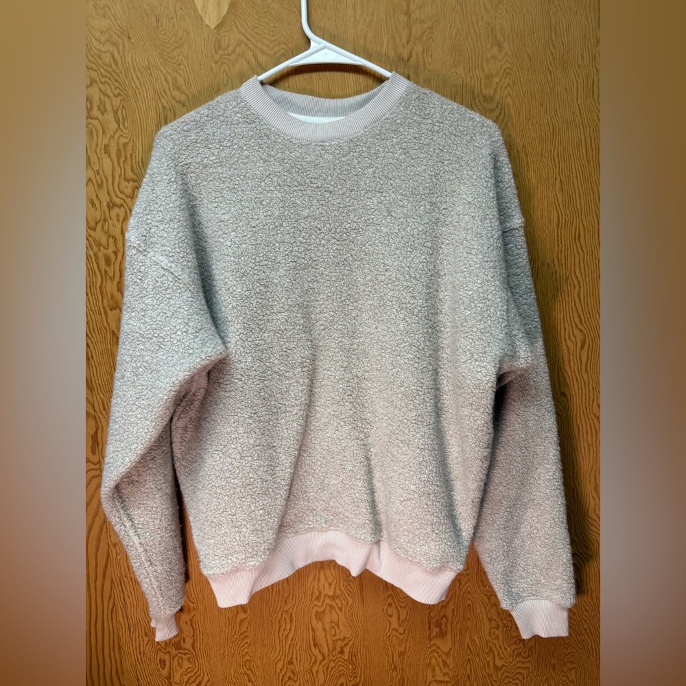 Outdoor Voices oversized crewneck XS